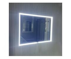 Дзеркало з LED підсвічуванням 600 х 800 мм