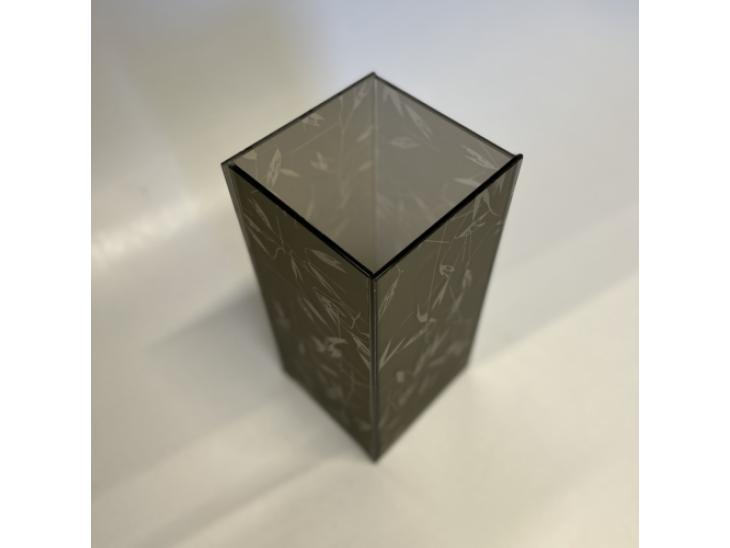 Ваза 120 х 120 х 250 мм. Ваза 120 х 120 х 250 мм.