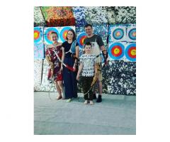 Сімейний відпочинок у Києві — стрільба з лука для дітей і дорослих