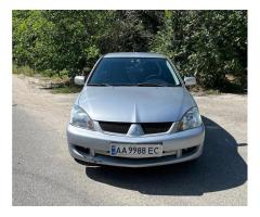 Mitsubishi Lancer 9 2006 1.6 бензин механіка 200000 власник